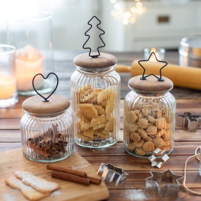 Glas jar with heart
