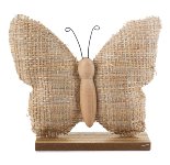 Schmetterling auf Holzbasis