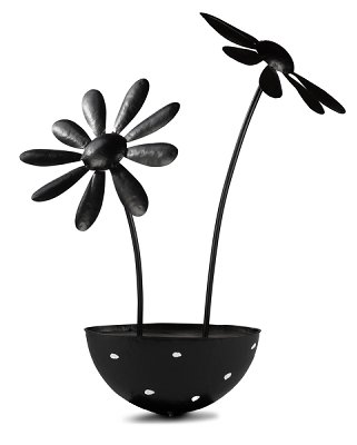 Schale mit Blumen