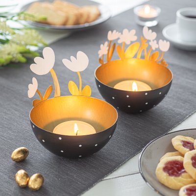 Schale mit 3 Blumen