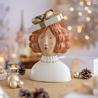 Lady heads